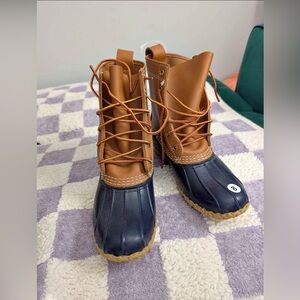 New with tag L.L. Bean Brown and Navy Women's Winter Rain Boots